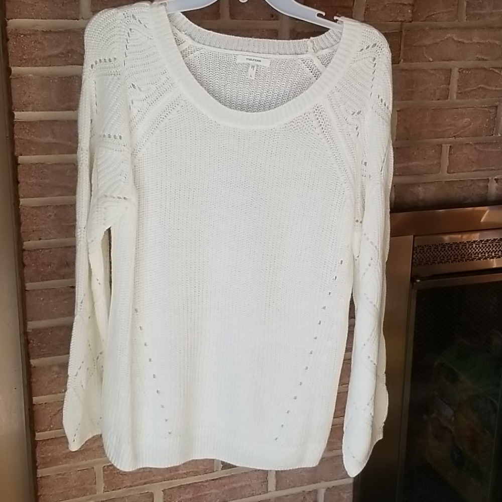 Maurices off white sweater